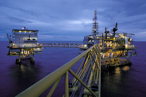 Gas platform in golf of Thailand Unocal gas platform In golf of Thailand