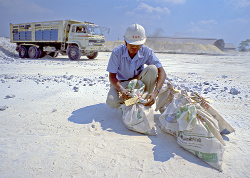 Collecting gypsum samples for inspection On location SGS Collecting gypsum samples for inspection