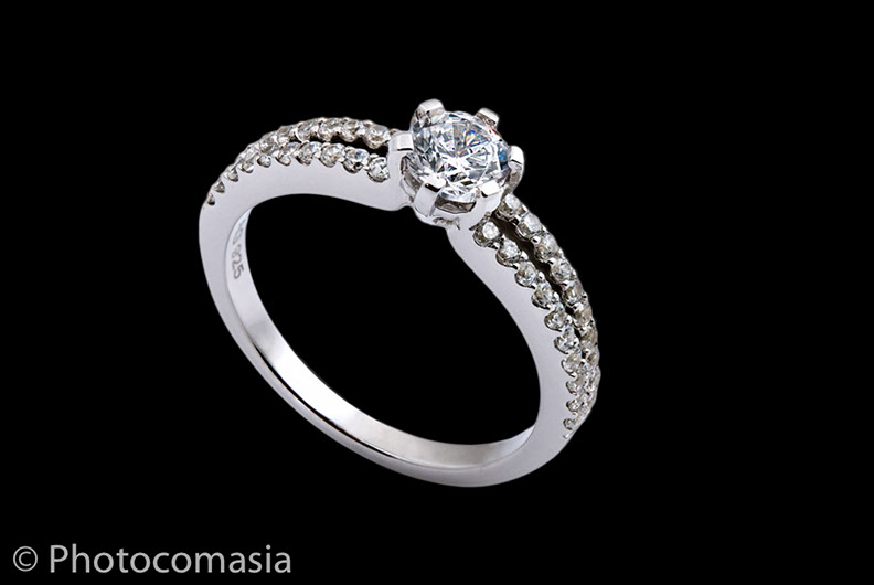 silver_diamond_ring-bbk