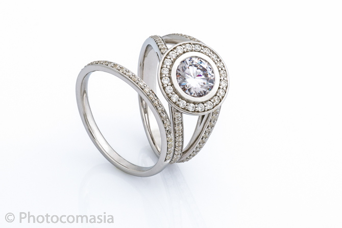 Gold ring with diamonds Gold ring with diamonds On the white background